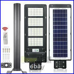 Outdoor Commercial 1600W LED Solar Street Light IP67 Dusk-to-Dawn Road Lamp+Pole