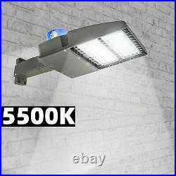 Outdoor Commercial LED Street Light Dusk to Dawn Sensor Lamp 300With200With150W NEW